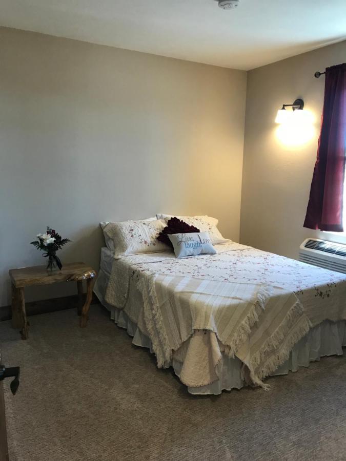 Twister'S Bed And Breakfast ガーンジー エクステリア 写真
